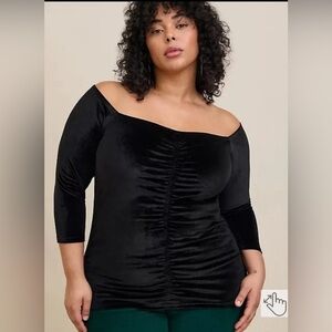 Torrid Size 1X Black Velvet Shirred Front Off Shoulder Top NWT